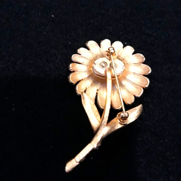 Trio of Monet White Enamel Brooches/ Pins - Picture 2 of 8